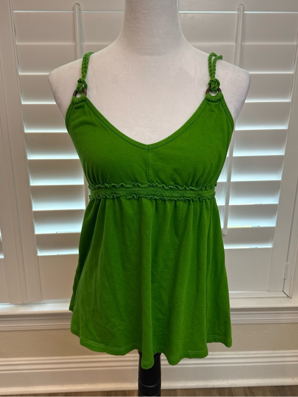 Old Navy Braided Strap V-Neck tank top in Green